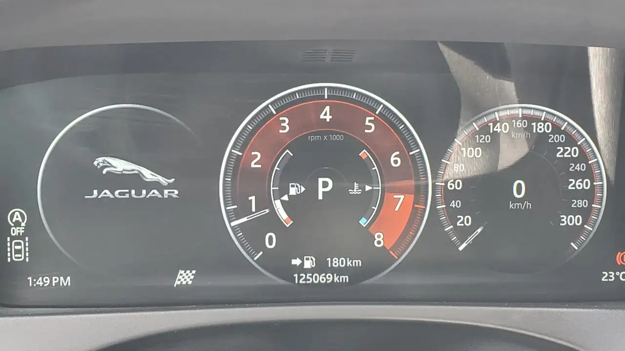 Jaguar F-Pace снимка Jaguar F-Pace