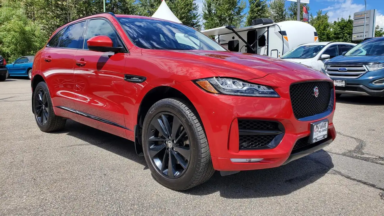 Jaguar F-Pace снимка Jaguar F-Pace