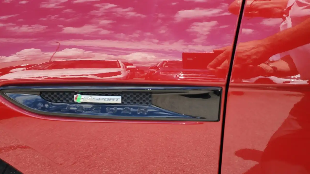 Jaguar F-Pace снимка Jaguar F-Pace