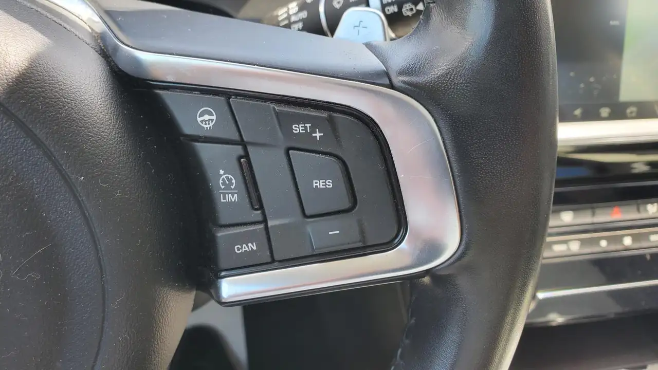 Jaguar F-Pace снимка Jaguar F-Pace