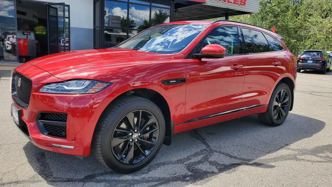 Jaguar F-Pace снимка Jaguar F-Pace