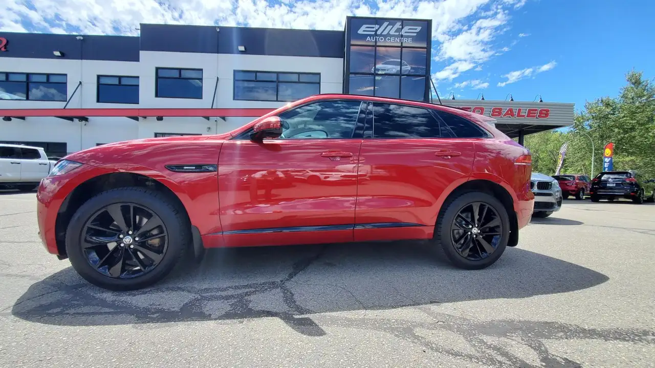 Jaguar F-Pace снимка Jaguar F-Pace