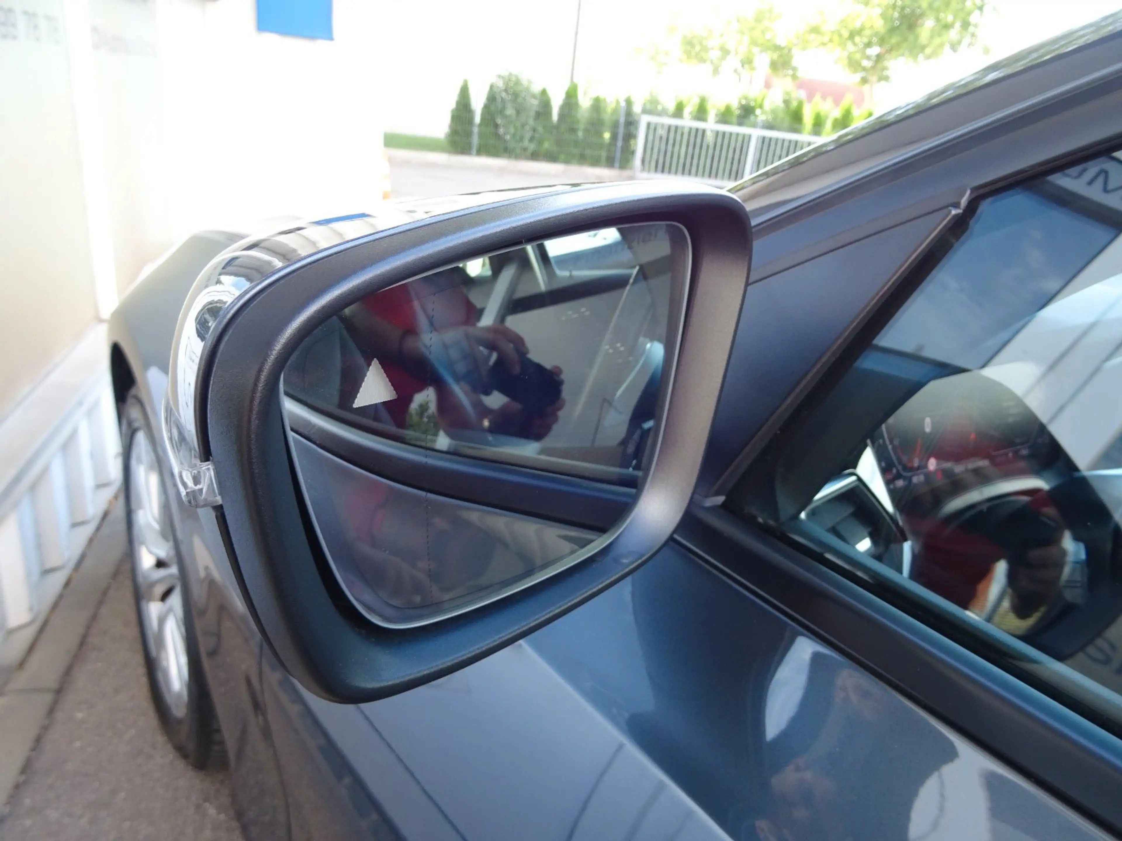 BMW 320 d Touring Standh. Navi Leder Laser ACC Pano — photo 15