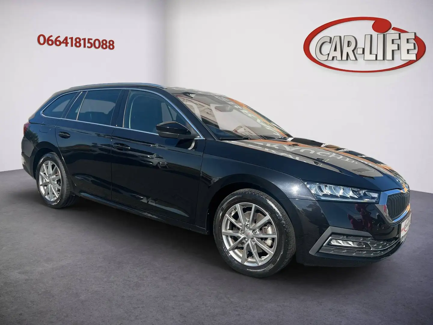 Skoda Octavia Style 4x4 Schwarz - 2