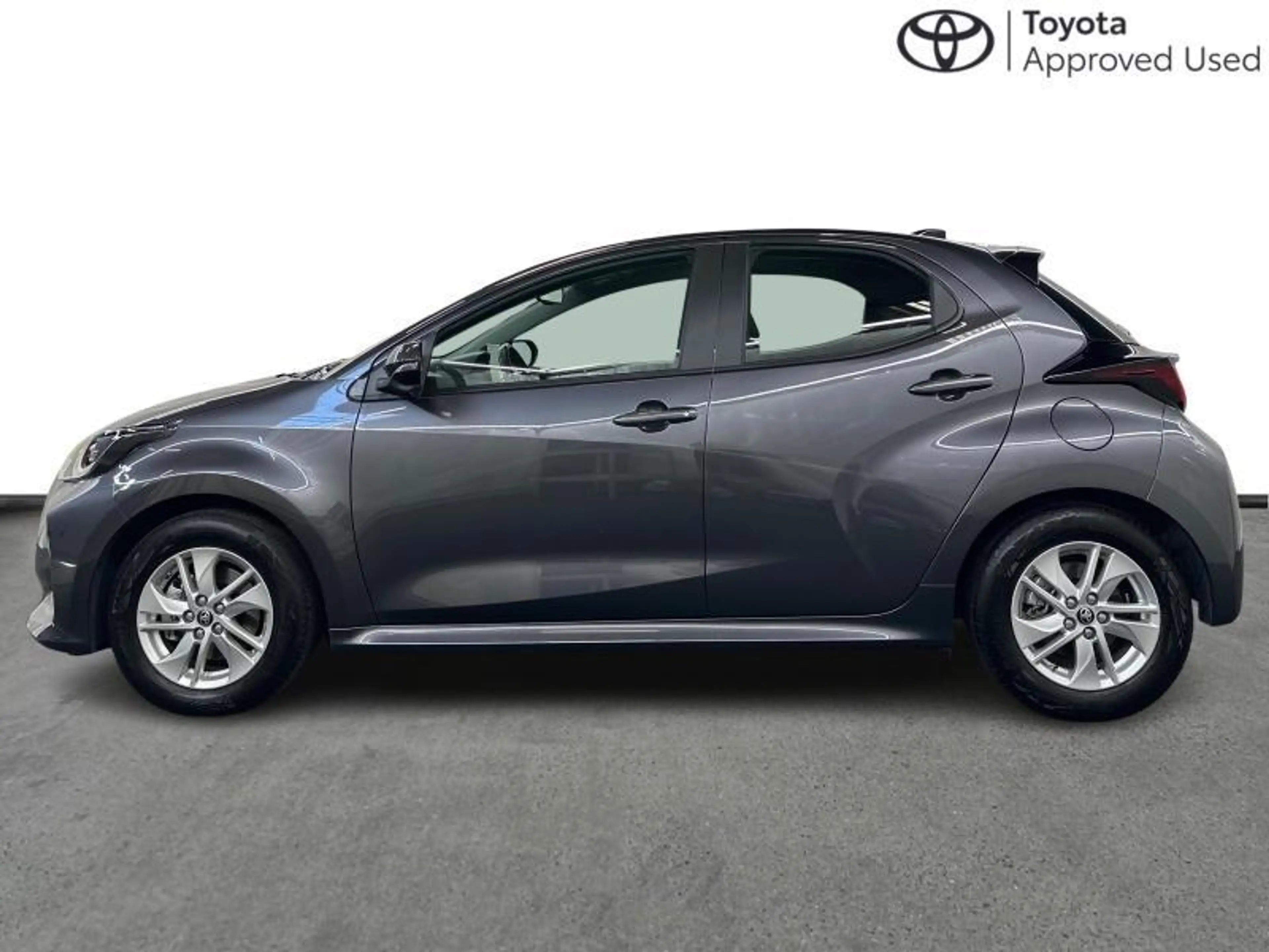 Toyota Yaris Dynamic — photo 3