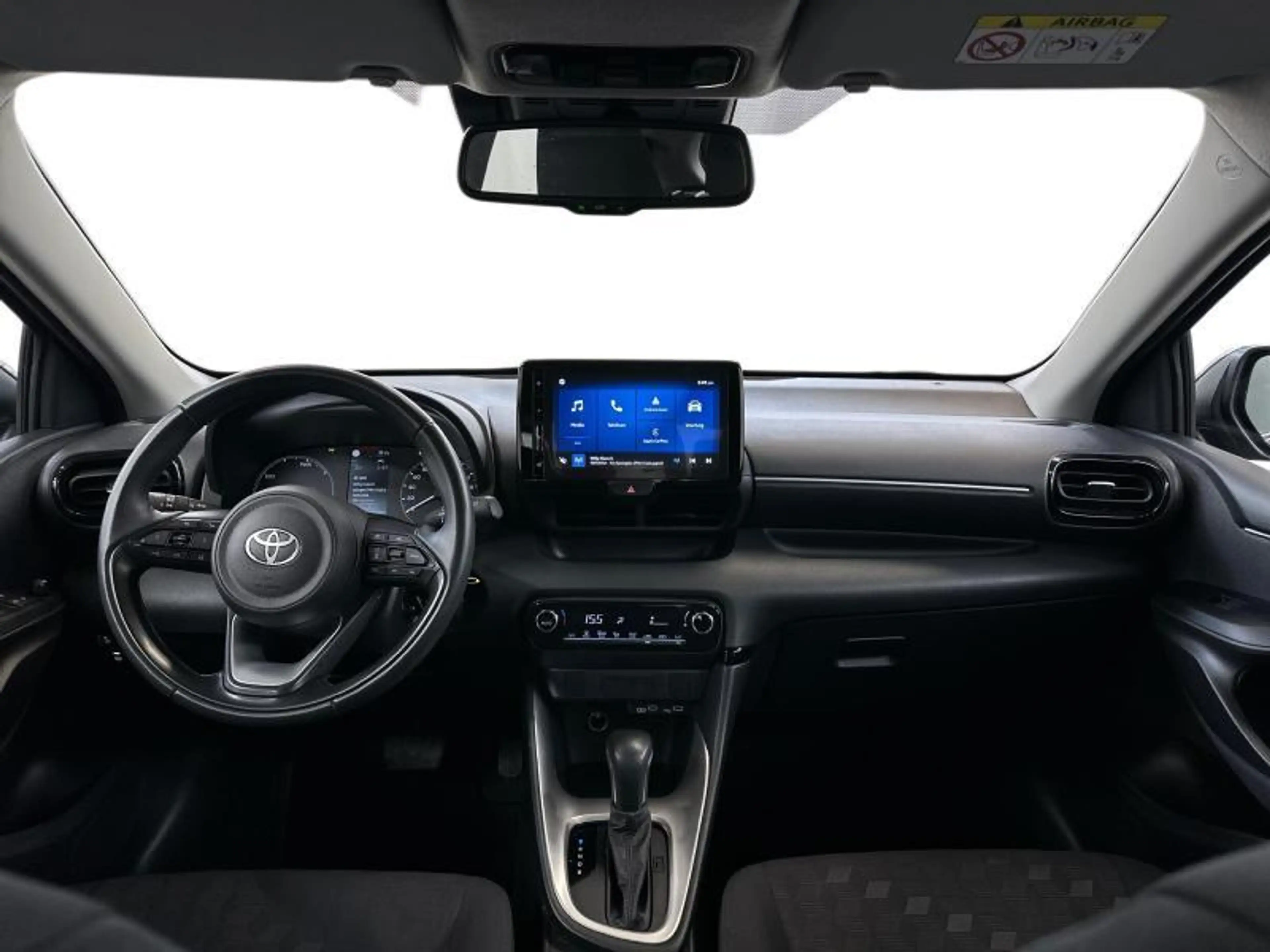 Toyota Yaris Dynamic — photo 7