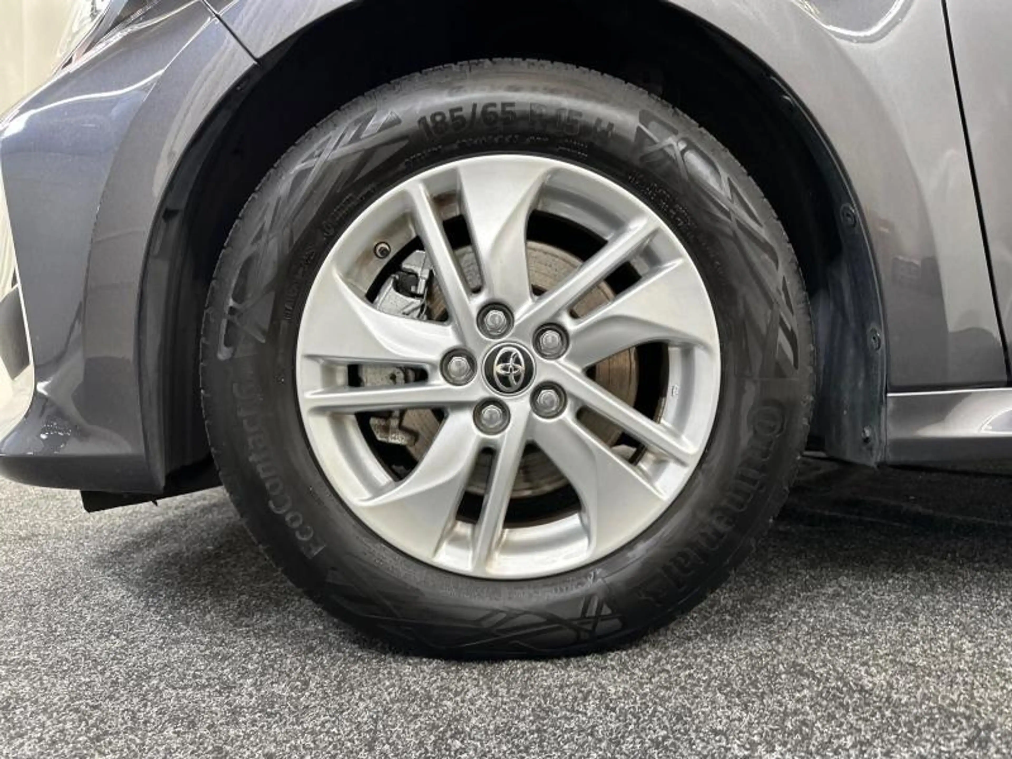 Toyota Yaris Dynamic — photo 13