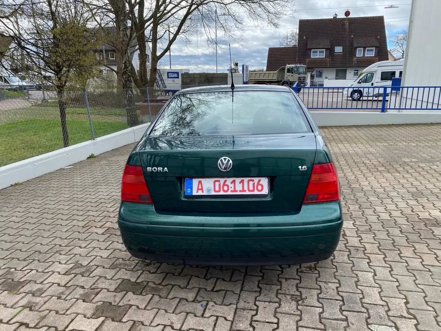 Volkswagen Bora 1.6 Comfortline Verde - 2