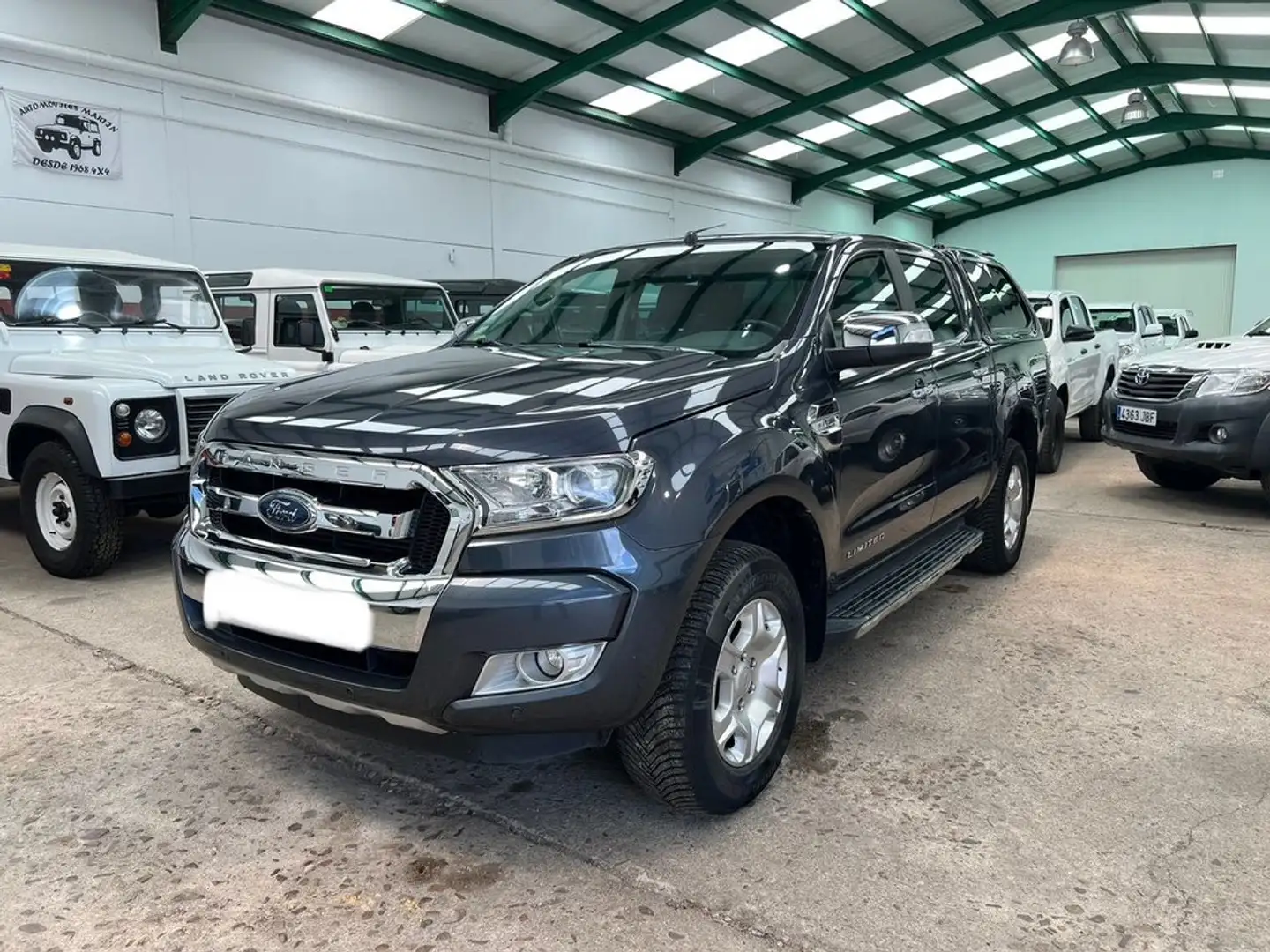 Ford Ranger 3.2 TDCi 4x4 Dob Cab LIMITED AT Bleu - 1