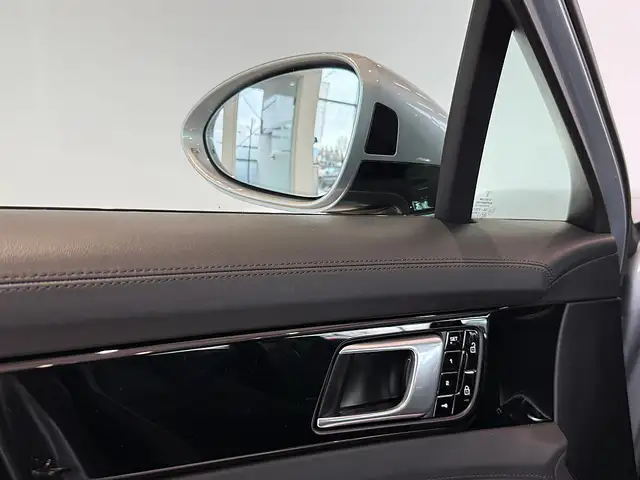 Porsche Panamera 4 E-Hybrid PHEV Aut.*Sport-Design*Panorama*PDLS... Ansicht 31