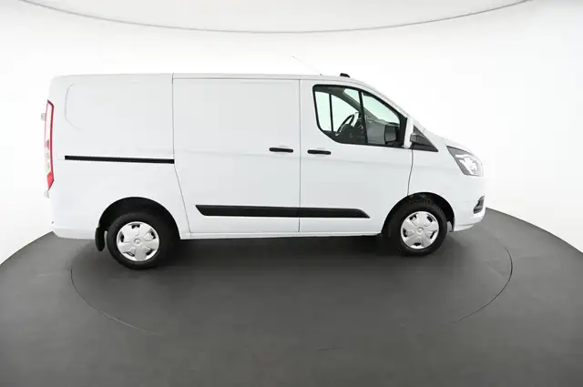 Ford Transit Custom view 6