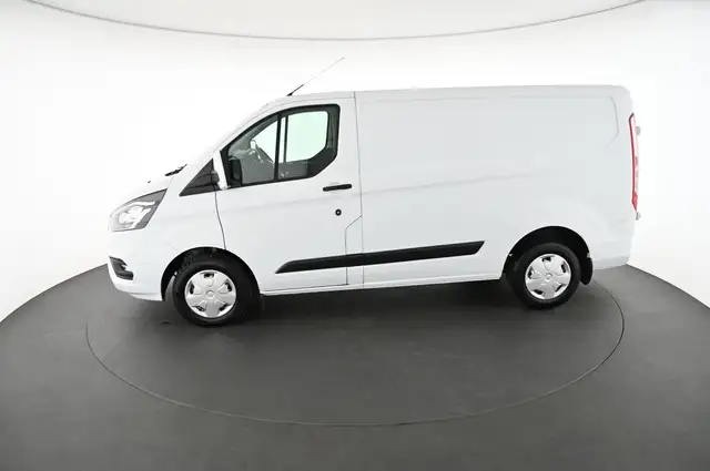 Ford Transit Custom view 5