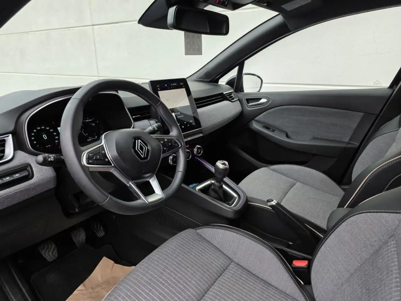 Renault Clio Techno 1.0 tce 90ch, миниатюра 10