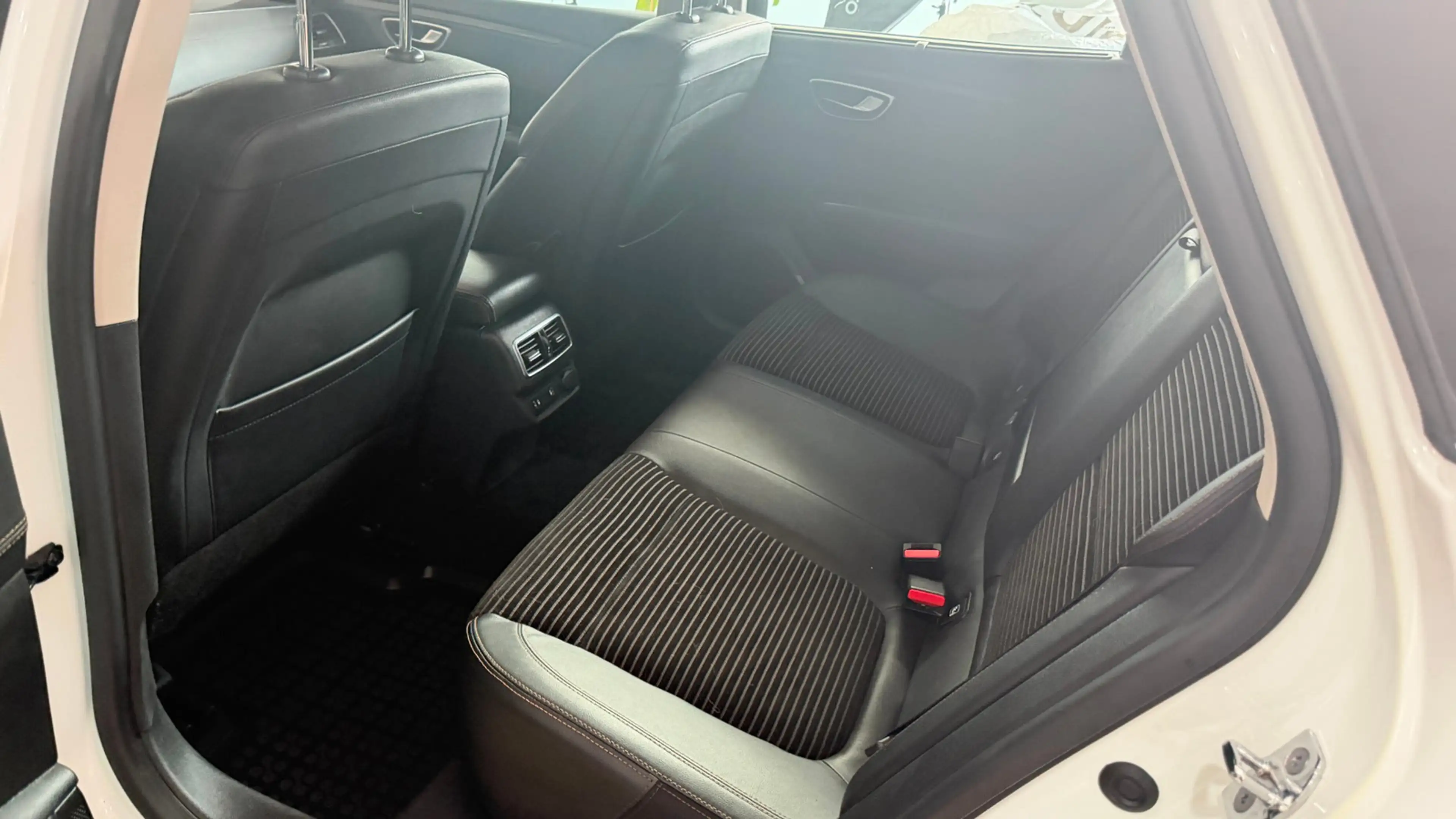 Renault Talisman Grandtour Business Edition — photo 10