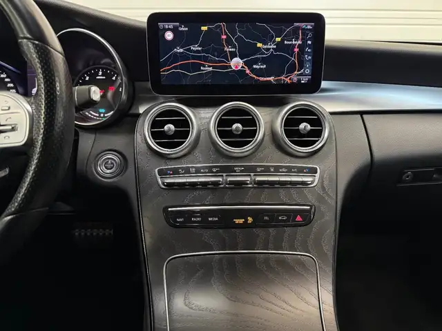Mercedes-Benz C-Class view 15