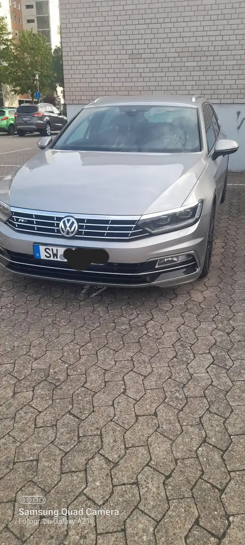 Volkswagen Passat 2.0 TDI SCR (BlueMotion Tech) 4Motion D Highline Bronze - 1