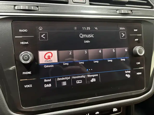 Volkswagen Tiguan view 20