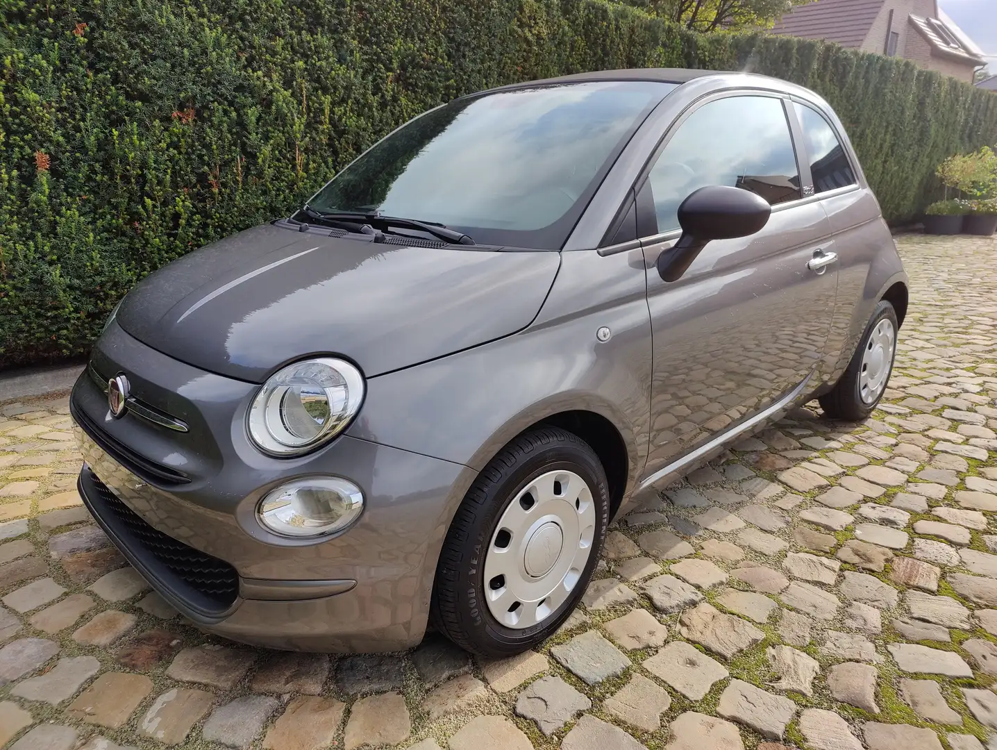 Fiat 500C 1.0i MHEV Pop Grijs - 2