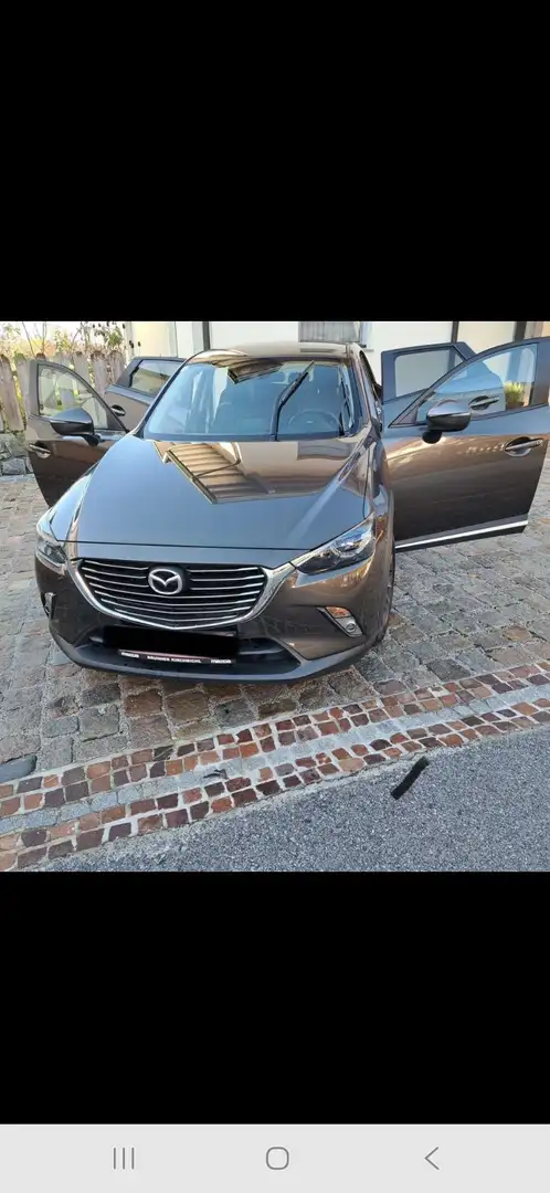 Mazda CX-3 CD105 AWD Revolution Top "Innenausstattung schwarz - 1