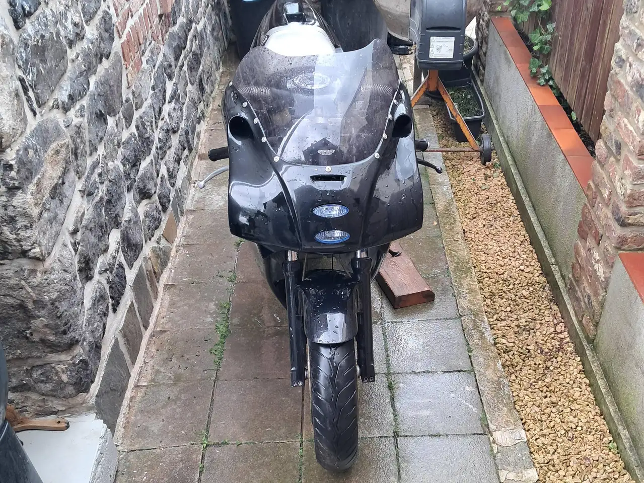 Kawasaki ZXR 750