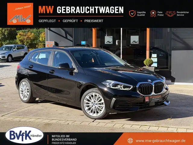 Bmw 116 i Steptronic NAVI LED PDC SHZ TEMP. CARPLAY