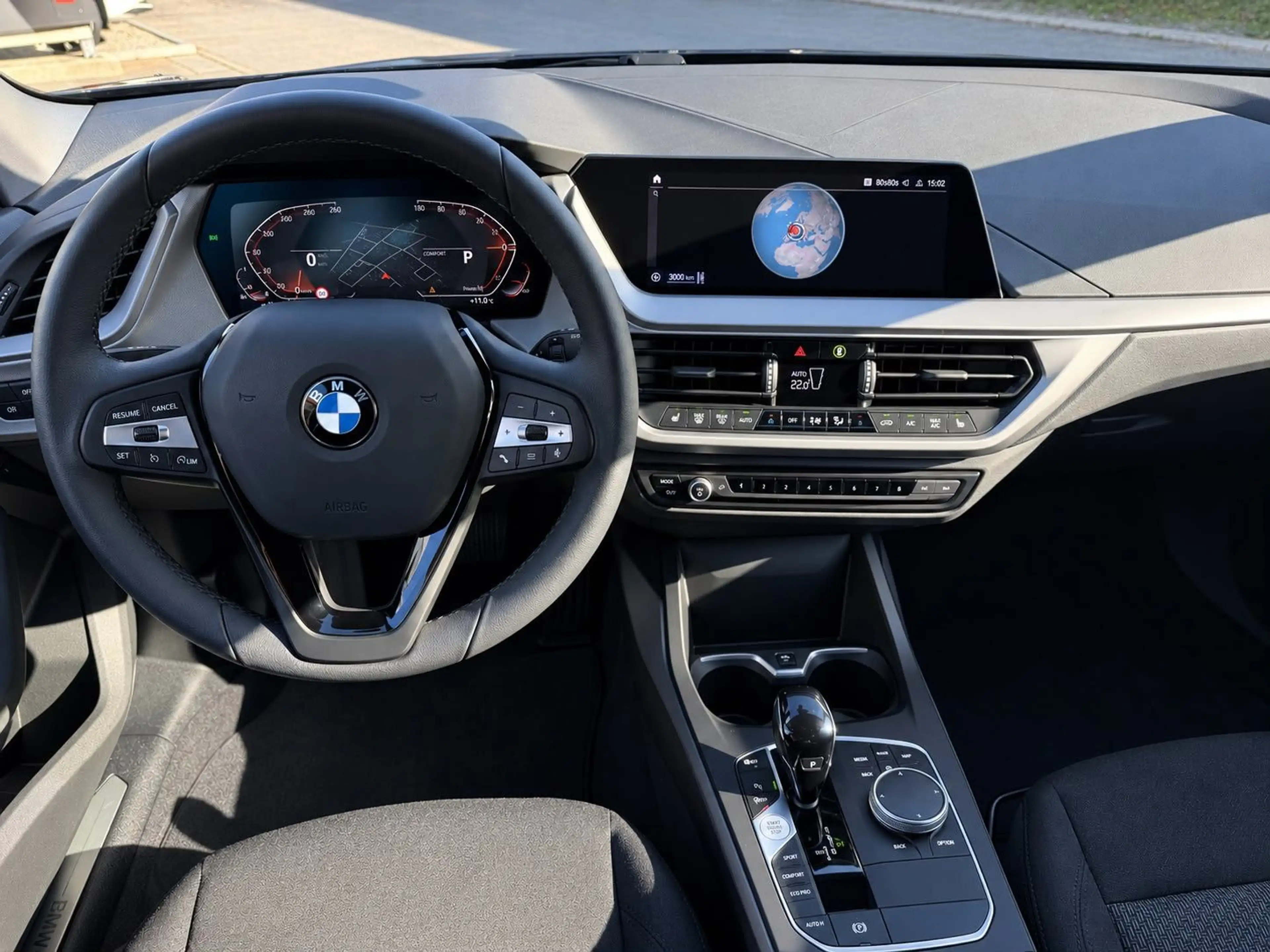 BMW 116 i Steptronic NAVI LED PDC SHZ TEMP. CARPLAY — photo 6