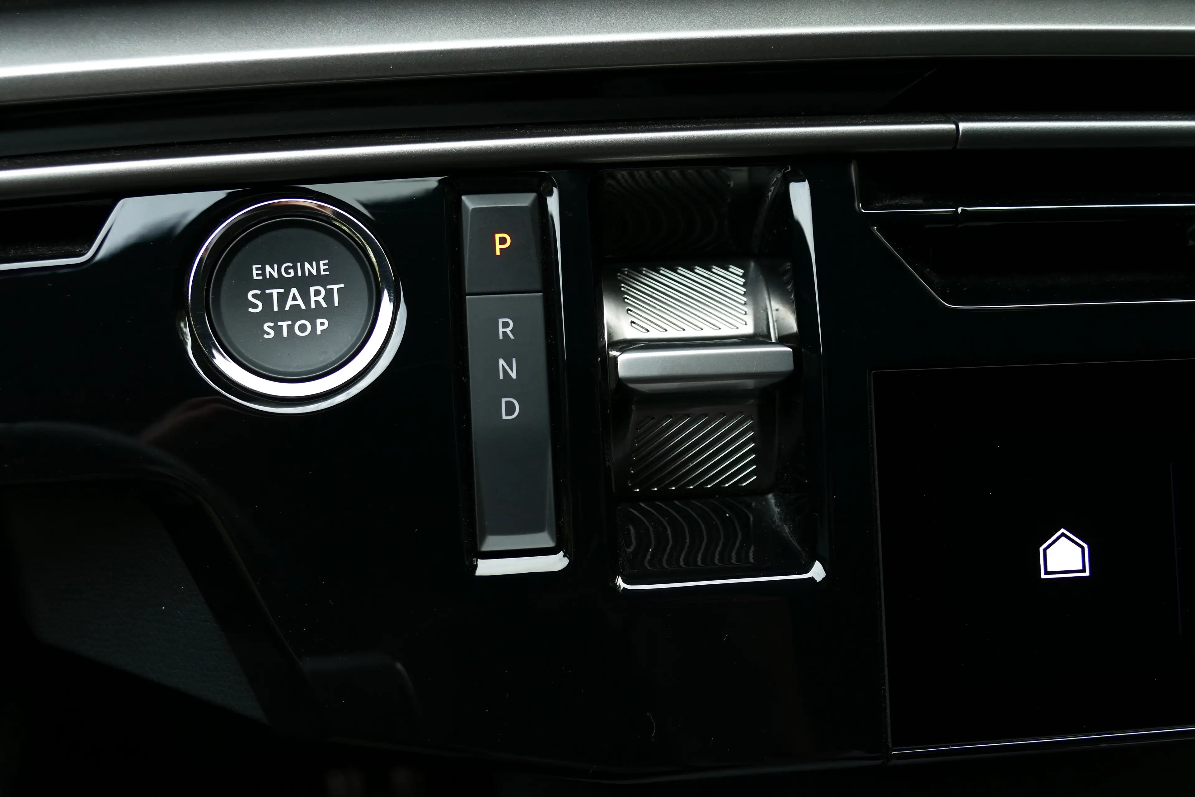Peugeot 5008 e-5008 73KWH 210PK 7-ZITS GT AVANTAGE / CAMERA V+A — photo 25