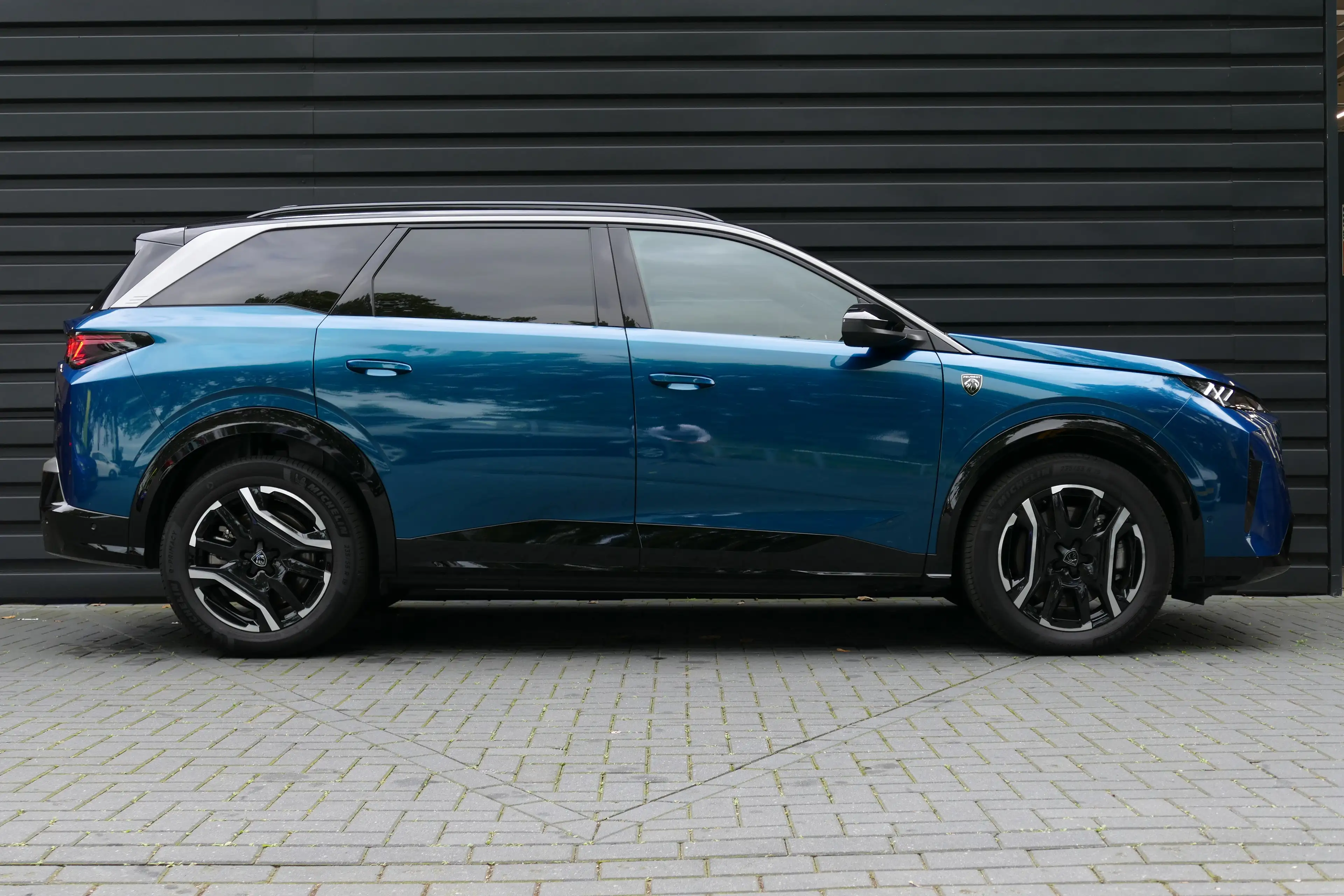 Peugeot 5008 e-5008 73KWH 210PK 7-ZITS GT AVANTAGE / CAMERA V+A — photo 3
