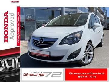 Meriva 1.4 Automatik Innovation * 8-fach bereift *