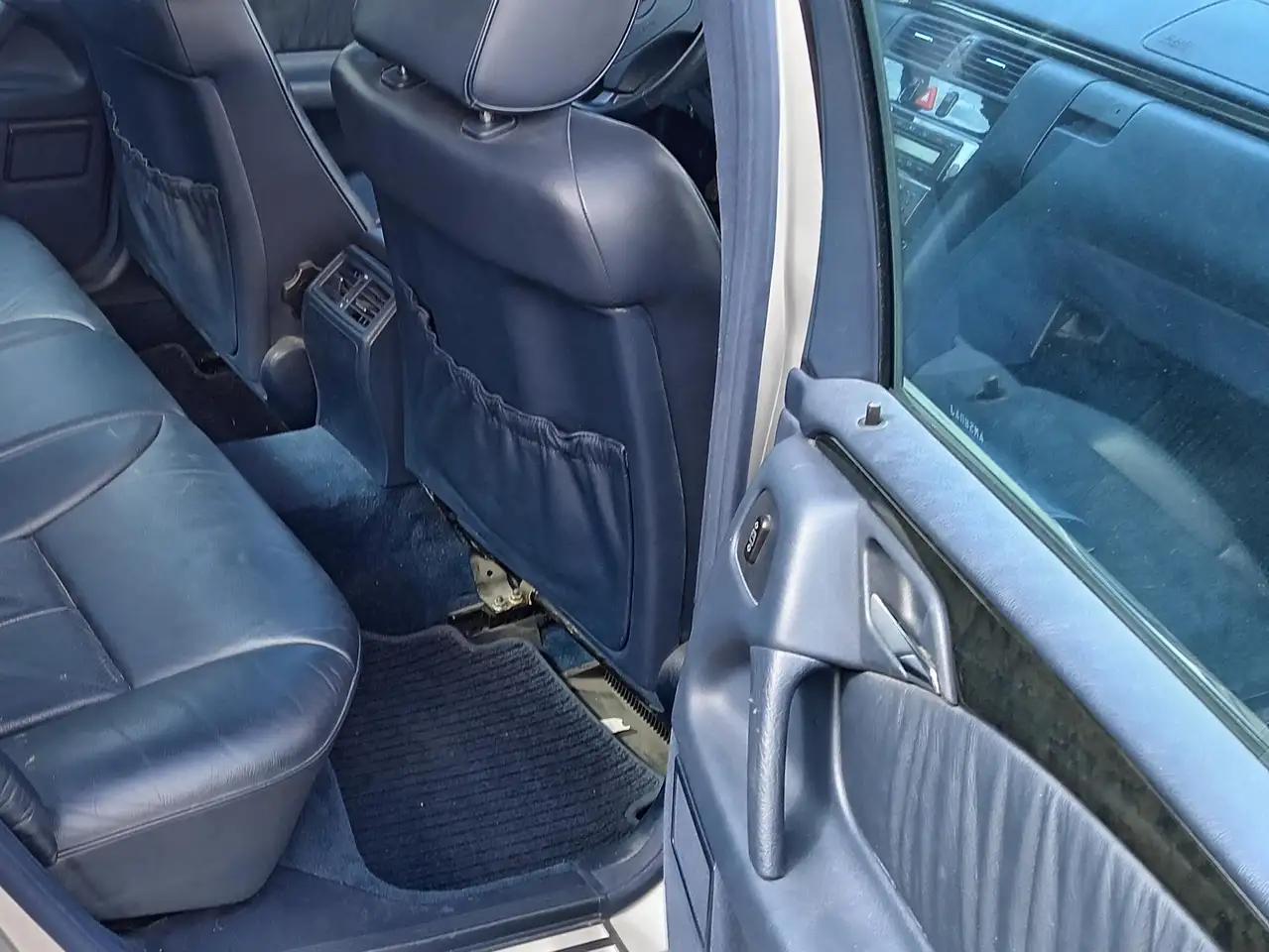 Mercedes-Benz E 200 Classe E - W210 Berlina Avantgarde, foto 3