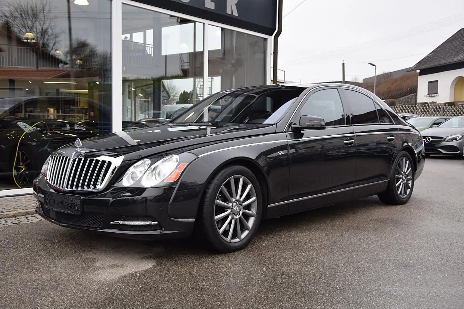 Maybach 57 Maybach 57S *Facelift*Einer der letzten*Sonderl... Black - 2