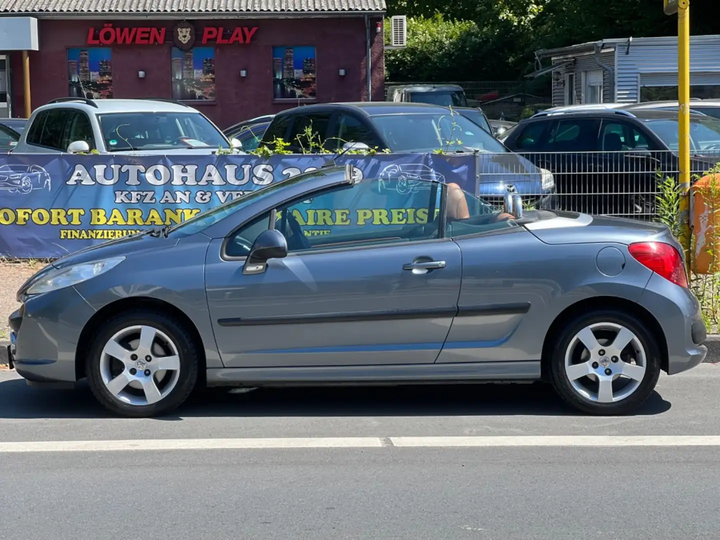 Peugeot 207 CC Cabrio-Coupe Sport/ Leder Grau - 2