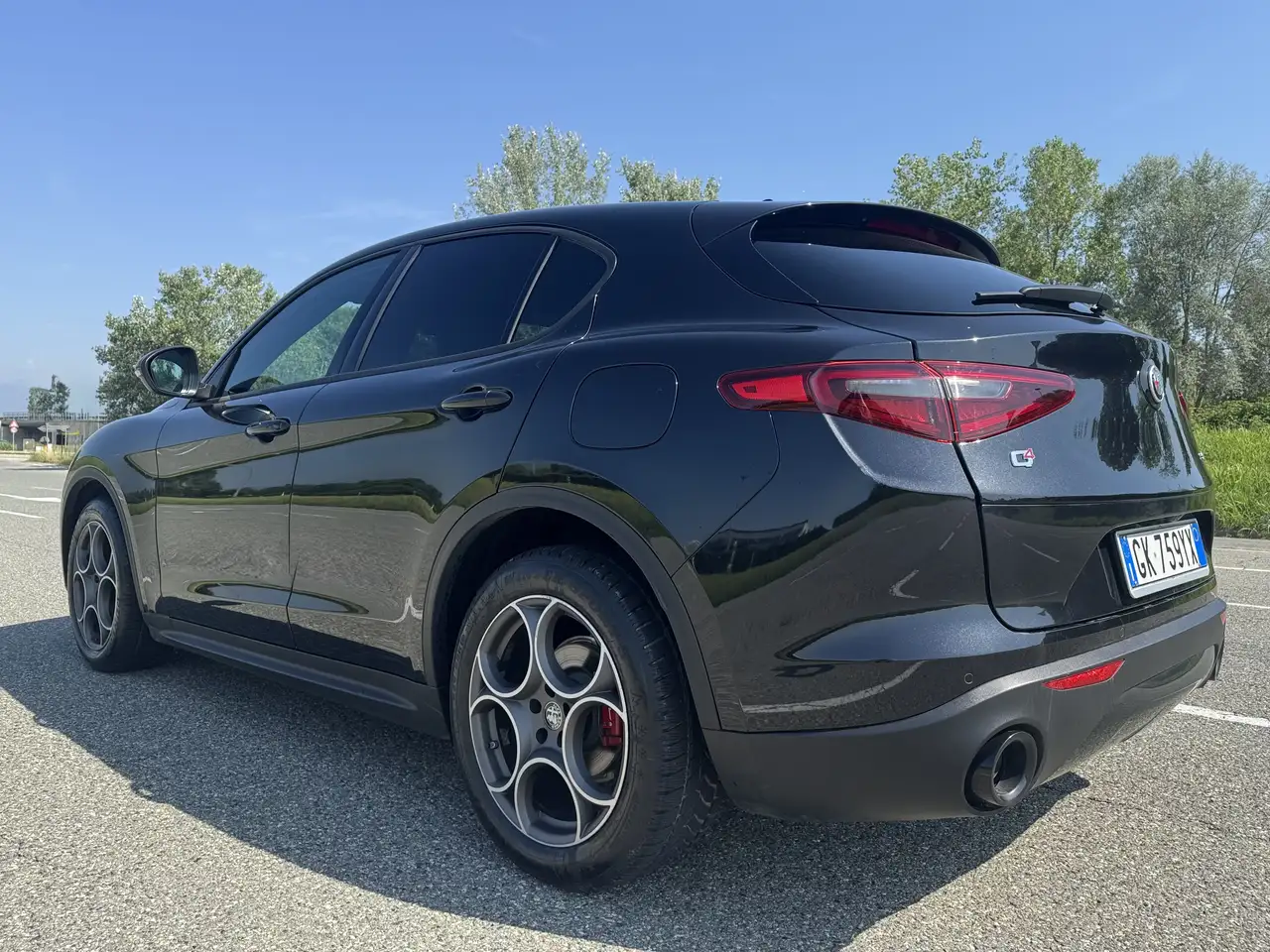 Alfa Romeo Stelvio 2022 — фото 6