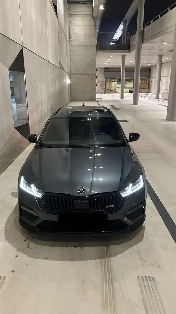 Skoda Octavia Combi 2.0 TSI DSG RS - 1