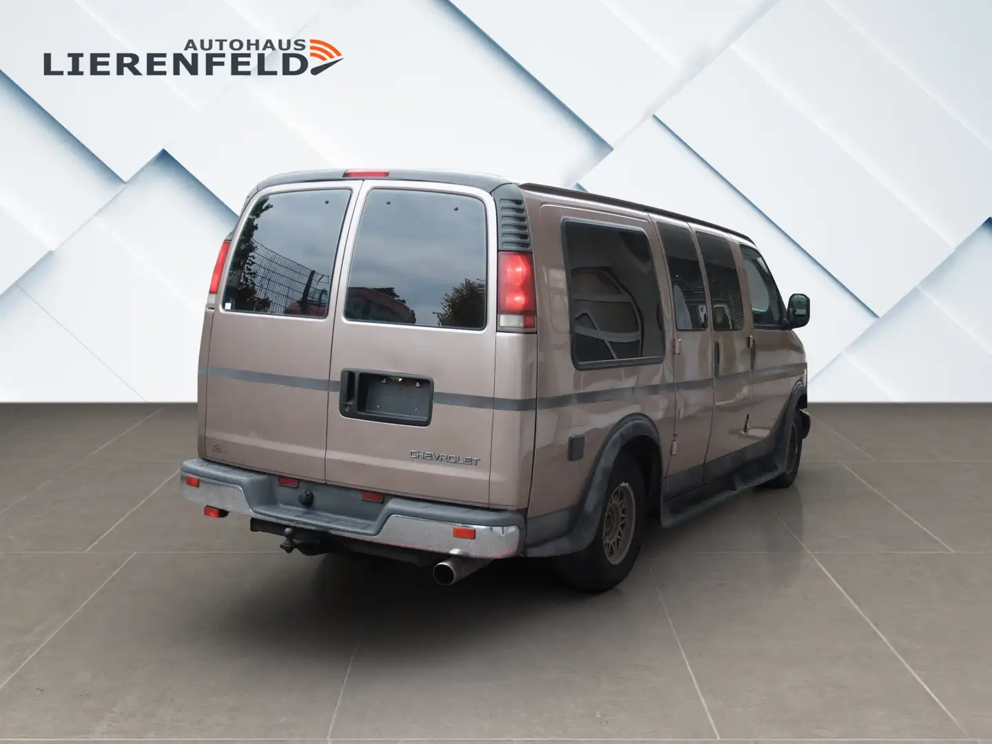 Chevrolet Express G 1500 5.7 V8 LPG Gasanlage Zlatá - 2