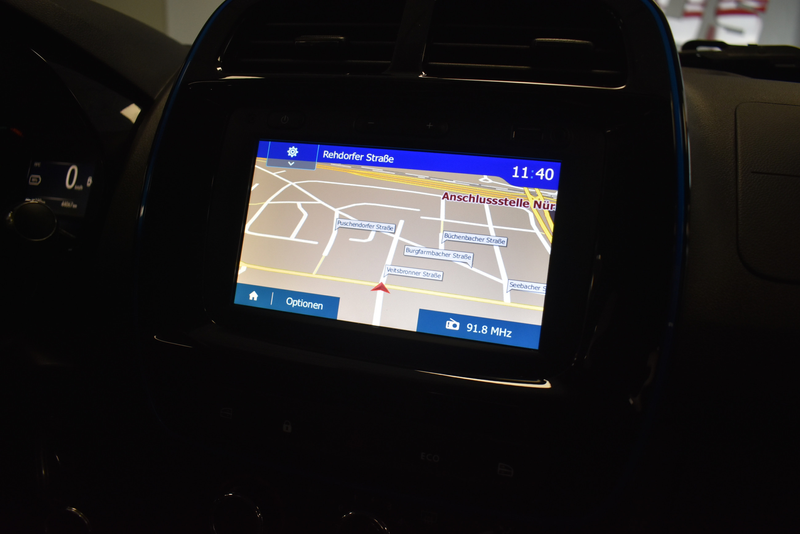Dacia Spring Comfort Plus Navi Kamer PDC Temp1-Hand — photo 10