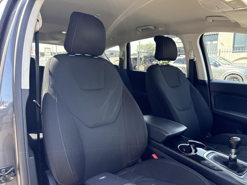 Ford S-Max 1.5 Titanium 7p. | MOTOR TIKT! | Climate | Cruise — photo 4
