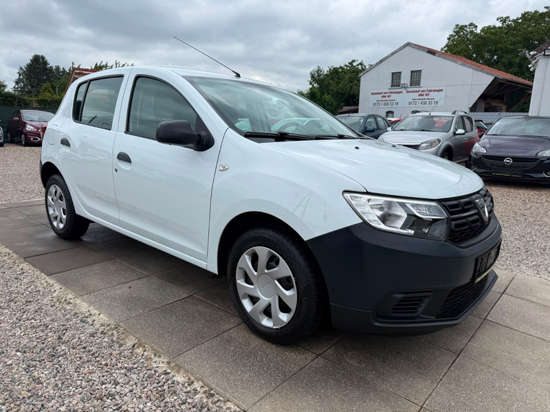 Dacia Sandero II Access Sportsitze Sport Lenkrad