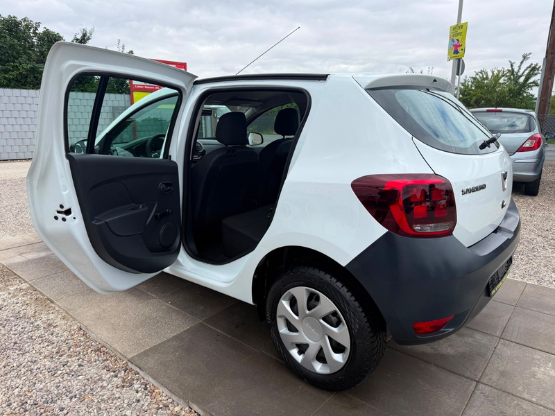 Dacia Sandero II Access Sportsitze Sport Lenkrad — photo 8
