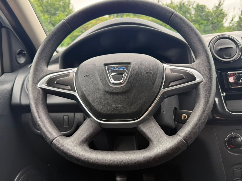 Dacia Sandero II Access Sportsitze Sport Lenkrad — photo 15