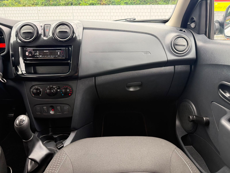 Dacia Sandero II Access Sportsitze Sport Lenkrad — photo 14