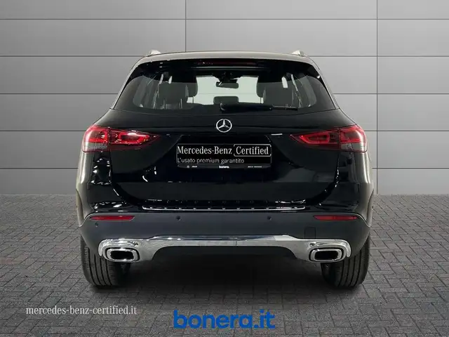 Mercedes-Benz Gla view 5
