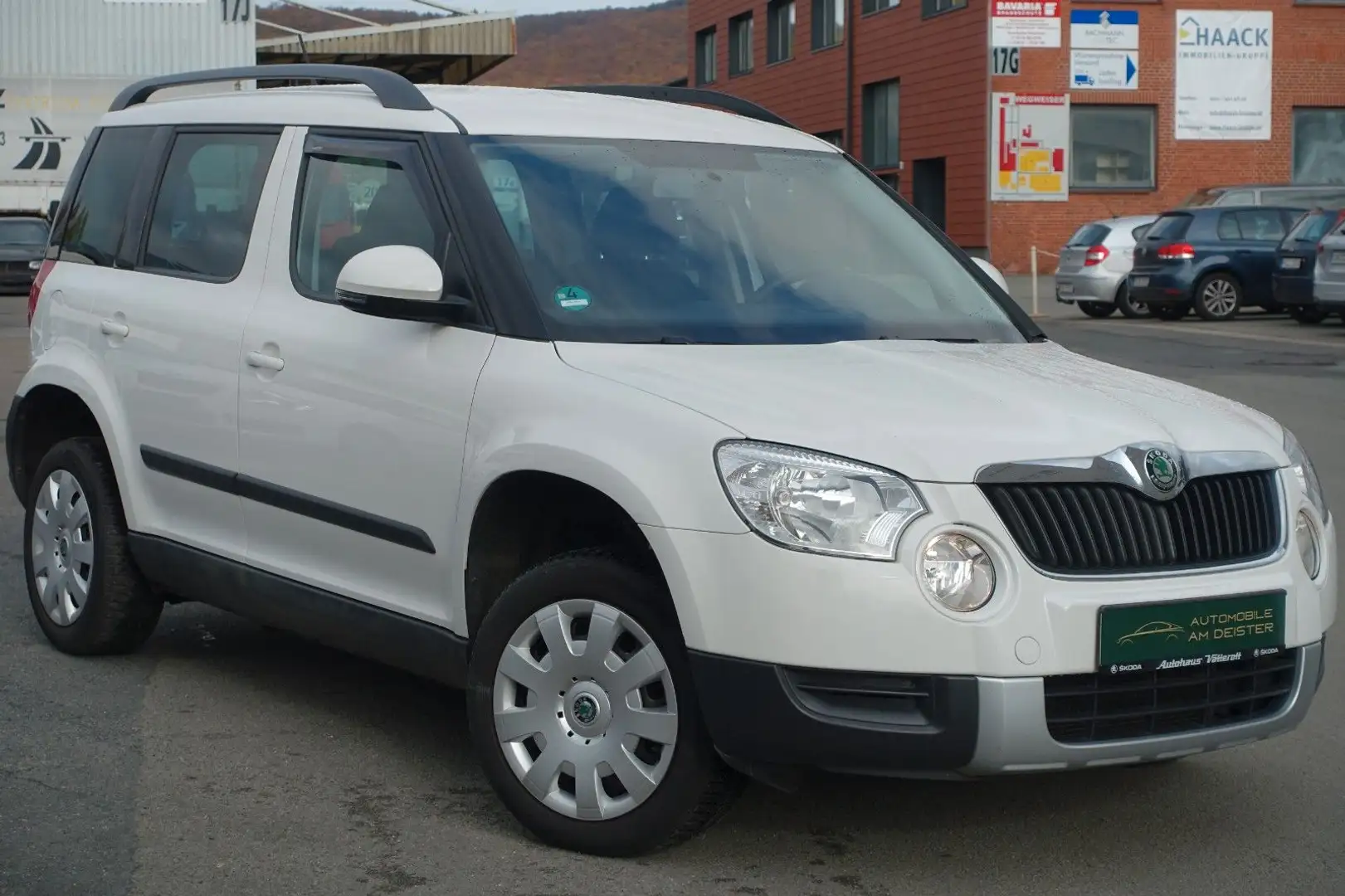 Skoda Yeti Active Plus Edition//SER.+ZR/WAPU. NEU//SHZ Weiß - 1