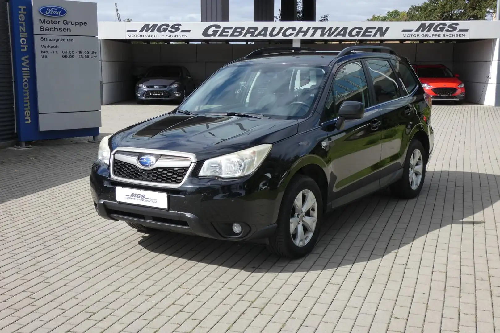 Subaru Forester 2.0 'Active' #4X4 #AHZV #LMF Černá - 2