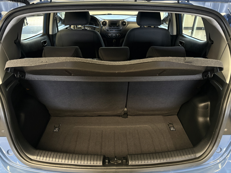 Hyundai i10 1.0i Comfort — photo 7
