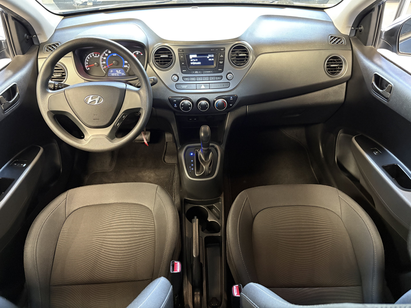 Hyundai i10 1.0i Comfort — photo 16