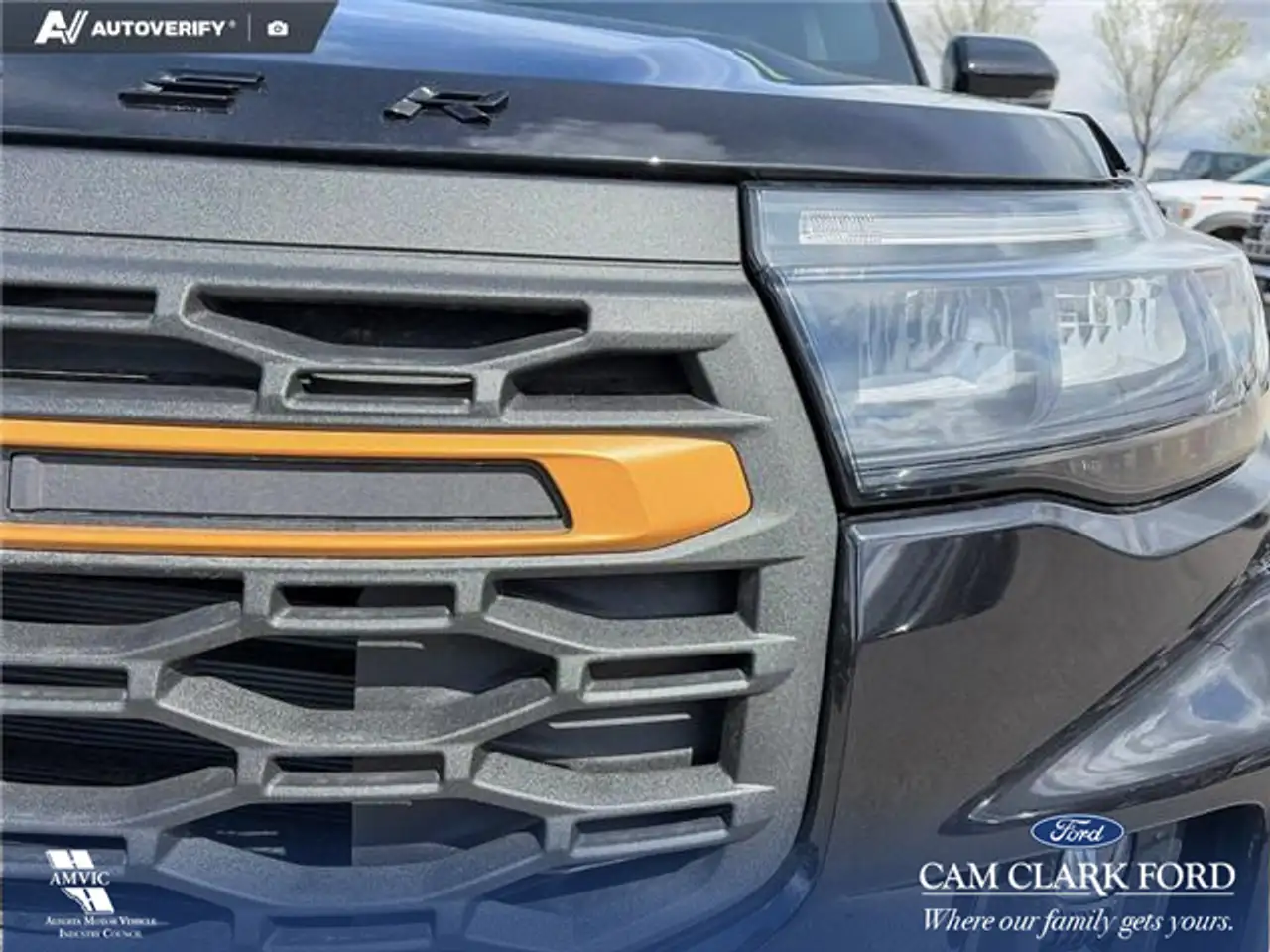 Ford Explorer снимка Ford Explorer