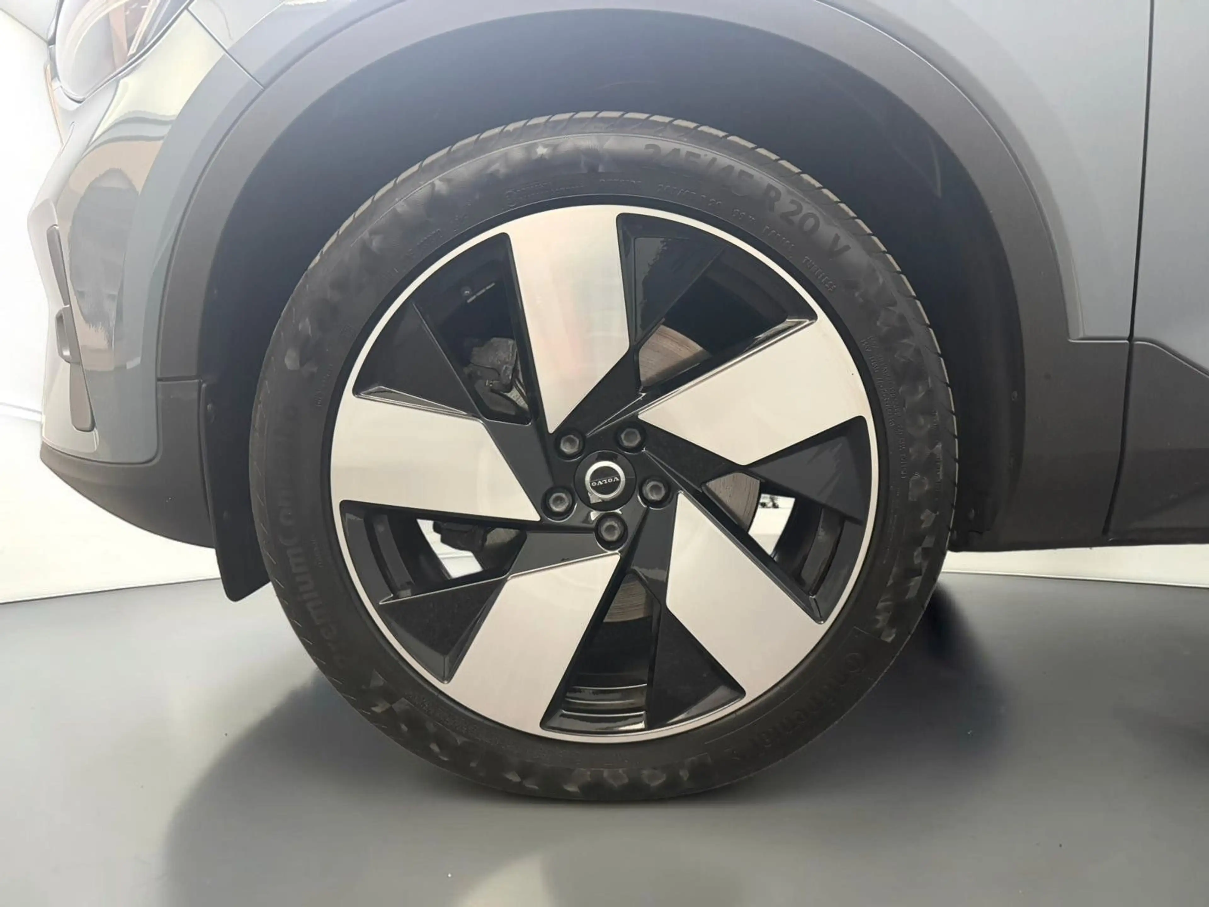 Volvo XC40 T5 Recharge Plus Bright H&K*SENSUS*STHZ — photo 4