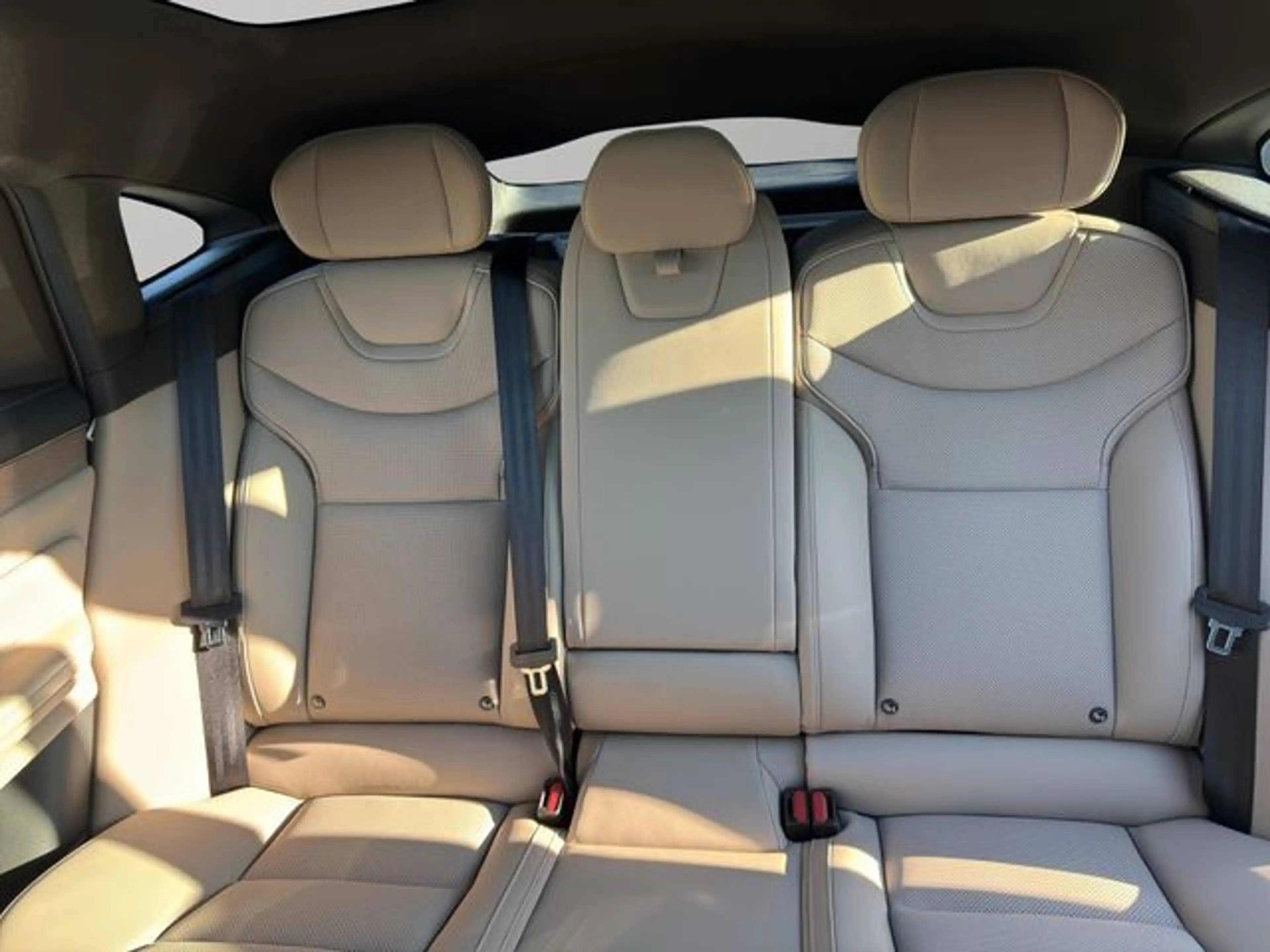 Volvo ES90 Single Motor Extended Range Ultra+LIDAR+ — photo 14