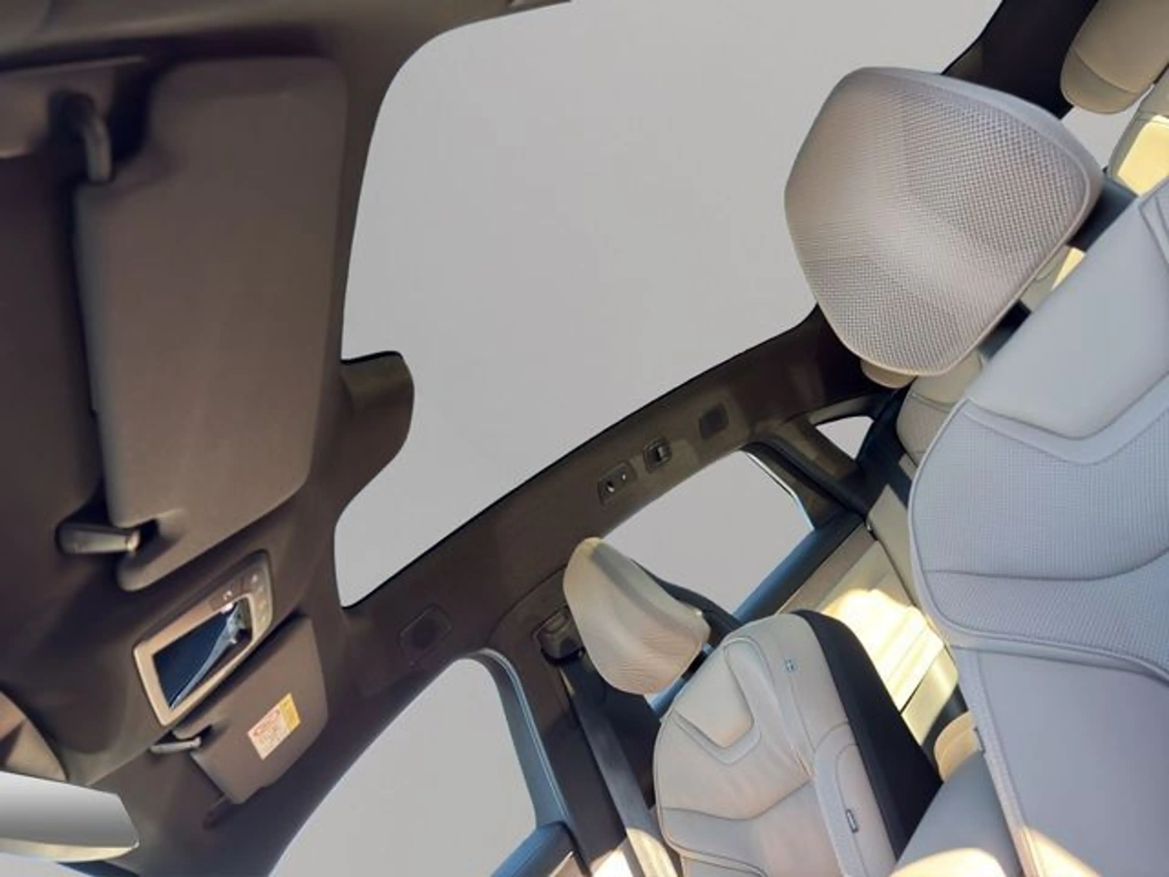 Volvo ES90 Single Motor Extended Range Ultra+LIDAR+ — photo 10